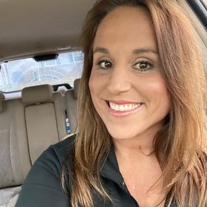 Meet your Posher, Joy